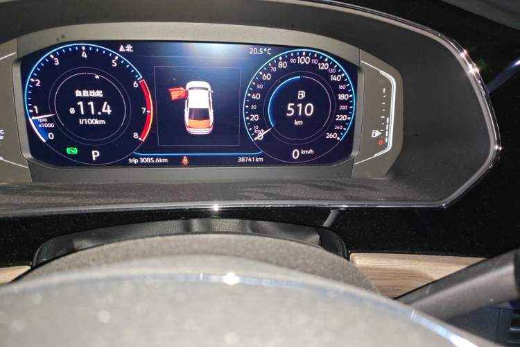 Used Volkswagen Passat 2020 330TSI Prestige Edition China VI Standard Odometer Close Up