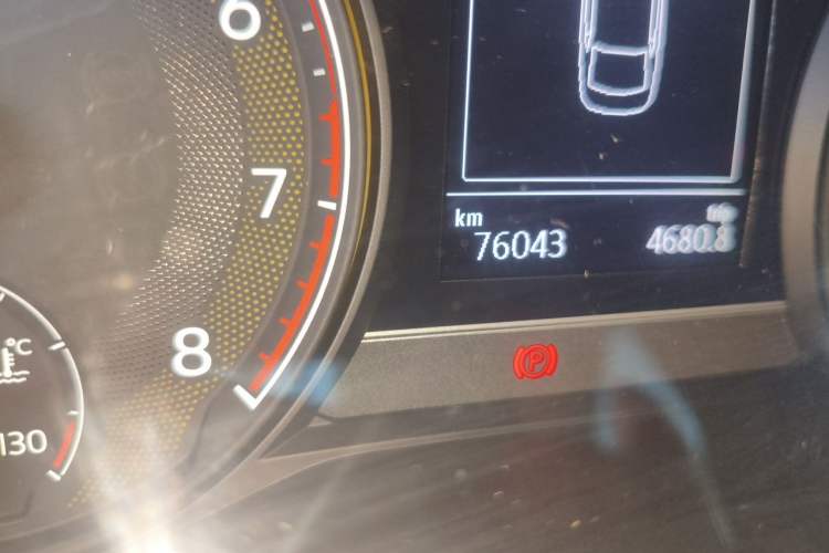 Used Volkswagen Passat 2020 Revised Version 280TSI Business Edition China VI Standard Odometer Close Up