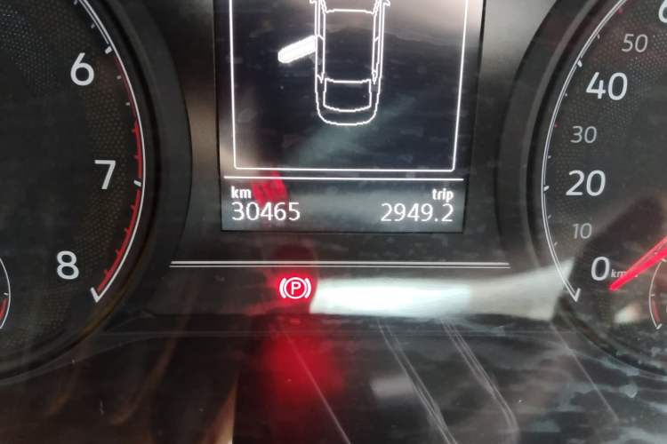Used Volkswagen Passat 2020 Revised Version 280TSI Business Edition China VI Standard Odometer Close Up