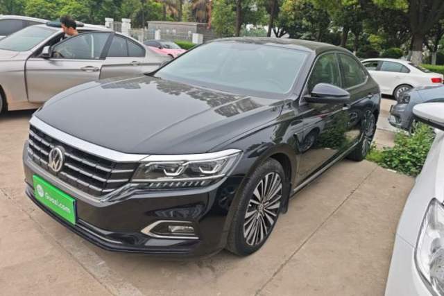 Used Volkswagen Passat 2020 330TSI Luxury Edition China VI