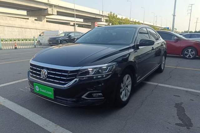Ojetý Volkswagen Passat 2020 Revised Version 280TSI Business Edition China VI Standard