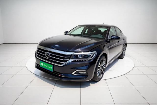 Ojetý Volkswagen Passat 2020 Revised Version 330TSI Luxury Edition China VI Standard
