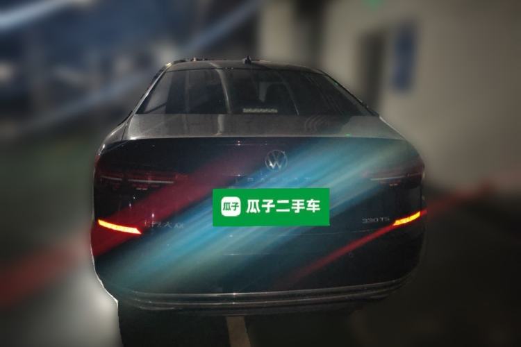 Used Volkswagen Passat 2020 330TSI Elite Edition China VI Rear
