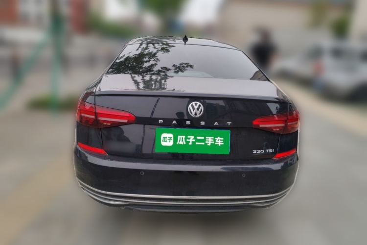 Used Volkswagen Passat 2020 330TSI Elite Edition China VI Rear