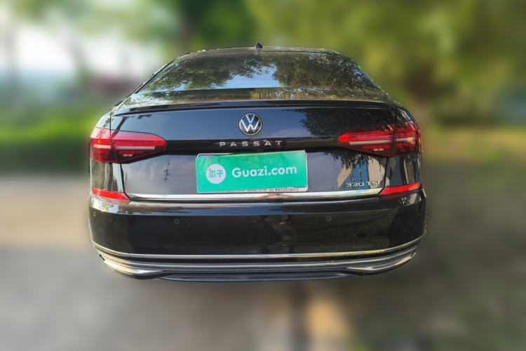 Used Volkswagen Passat 2020 Revised Version 330TSI Luxury Edition China VI Standard Rear