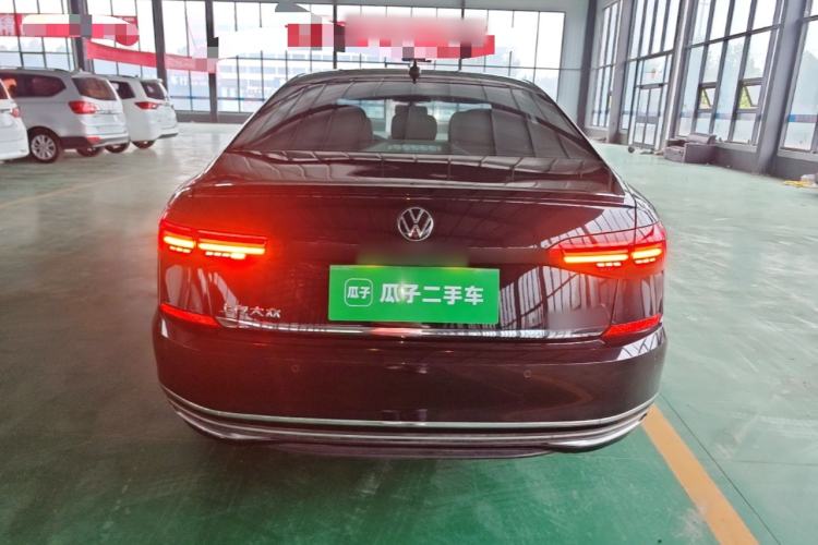 Used Volkswagen Passat 2020 Revised Version 330TSI Luxury Edition China VI Standard Rear