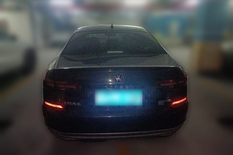 Used Volkswagen Passat 2020 330TSI Elite Edition China VI Rear