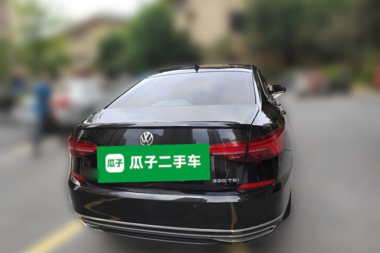 Used Volkswagen Passat 2020 330TSI Elite Edition China VI Rear