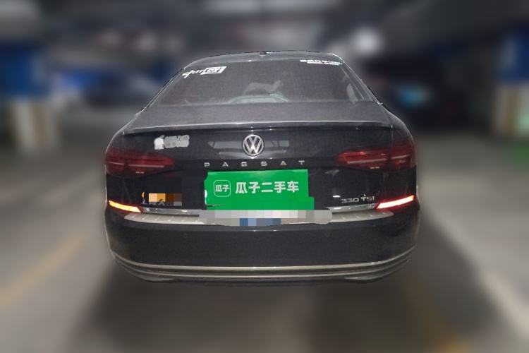 Used Volkswagen Passat 2020 330TSI Luxury Edition China VI Rear