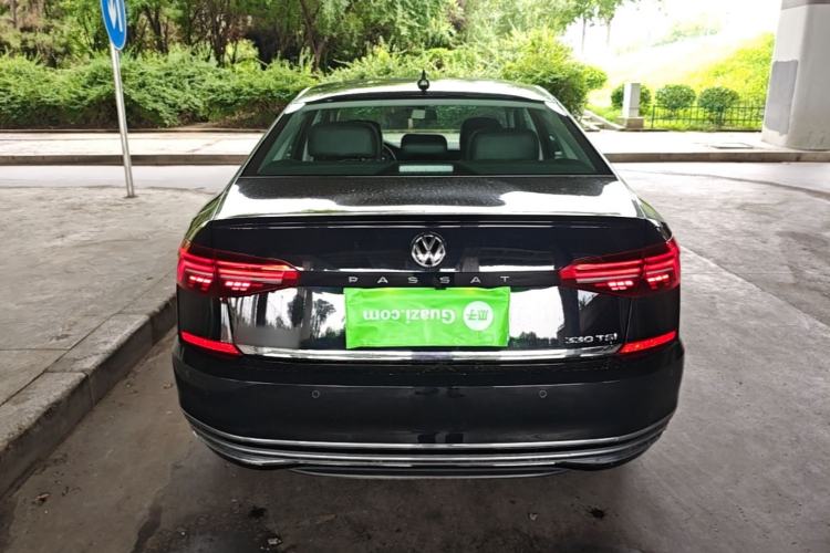 Used Volkswagen Passat 2020 330TSI Luxury Edition China VI Rear