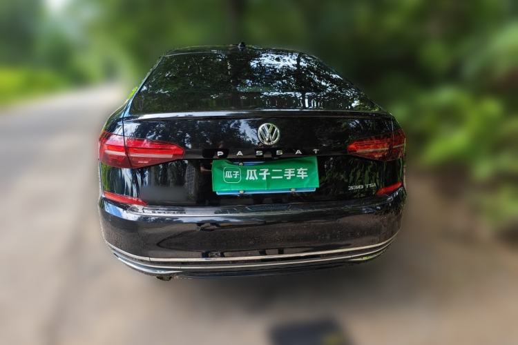 Used Volkswagen Passat 2020 330TSI Elite Edition China VI Rear