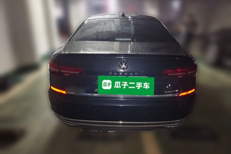 Used Volkswagen Passat 2020 Revised Version 330TSI Luxury Edition China VI Standard Rear