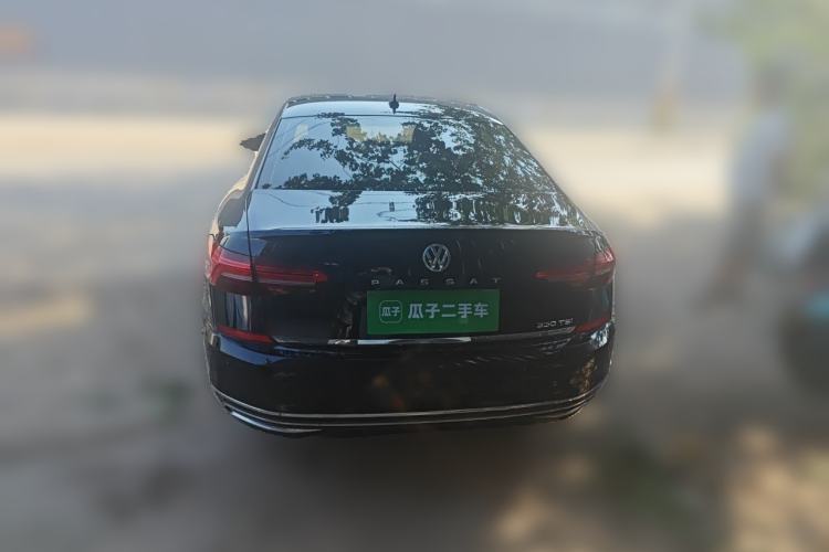 Used Volkswagen Passat 2020 Revised Version 330TSI Luxury Edition China VI Standard Rear