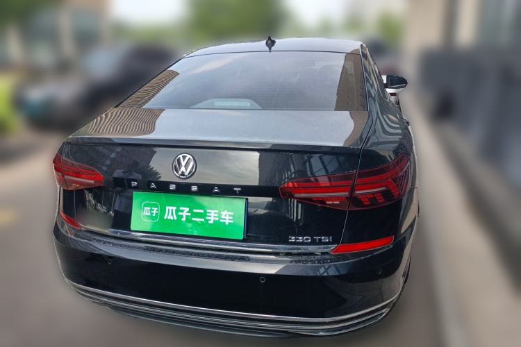 Used Volkswagen Passat 2020 330TSI Luxury Edition China VI Rear