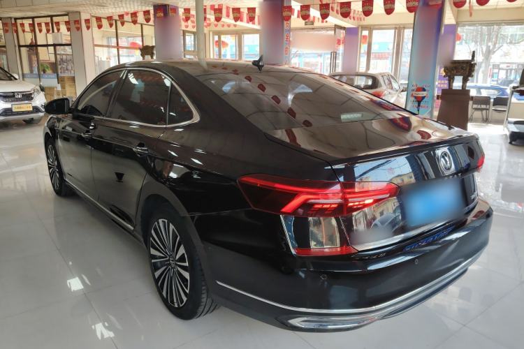 Used Volkswagen Passat 2020 Revised Version 330TSI Luxury Edition China VI Standard Rear Left 45 Deg
