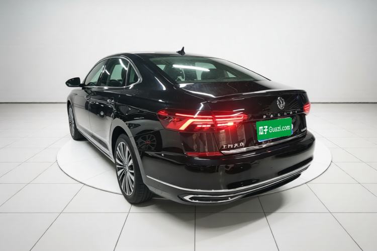 Used Volkswagen Passat 2020 330TSI Luxury Edition China VI Rear Left 45 Deg