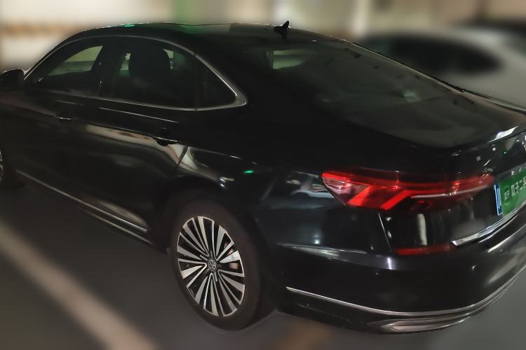 Used Volkswagen Passat 2020 330TSI Luxury Edition China VI Rear Left 45 Deg