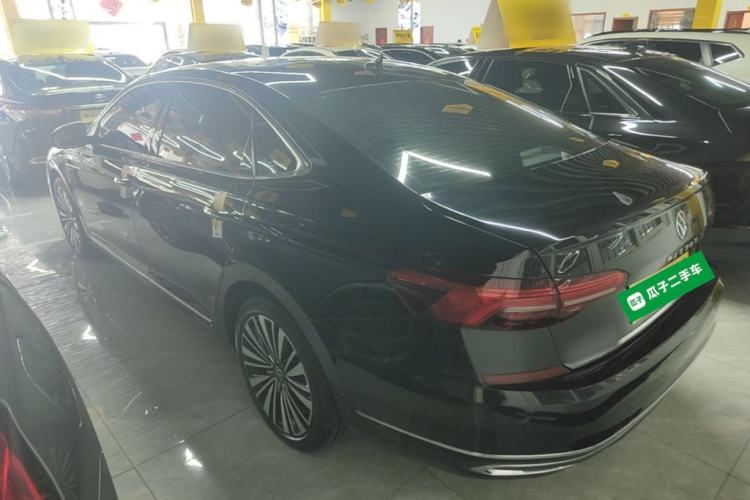 Used Volkswagen Passat 2020 Revised Version 330TSI Luxury Edition China VI Standard Rear Left 45 Deg