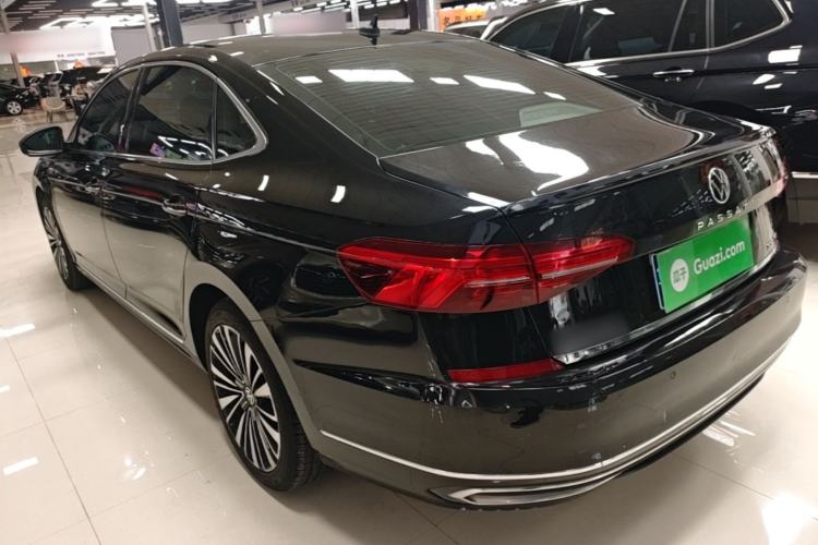 Used Volkswagen Passat 2020 Revised Version 330TSI Luxury Edition China VI Standard Rear Left 45 Deg