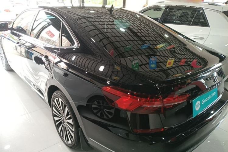 Used Volkswagen Passat 2020 Revised Version 330TSI Luxury Edition China VI Standard Rear Left 45 Deg