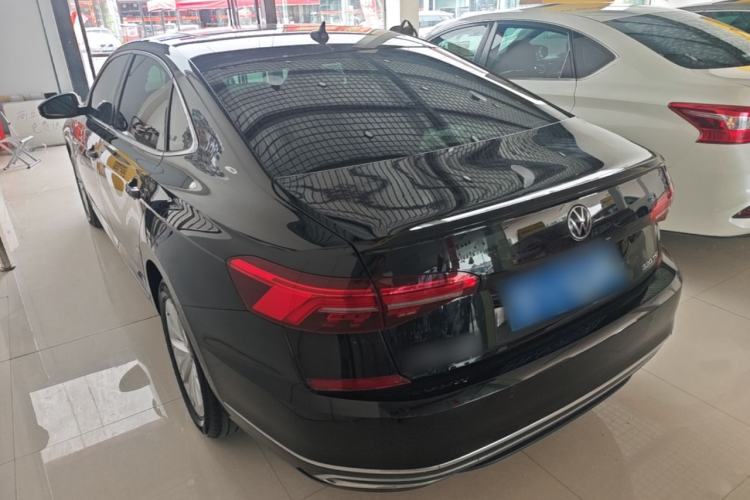Used Volkswagen Passat 2020 330TSI Elite Edition China VI Rear Left 45 Deg