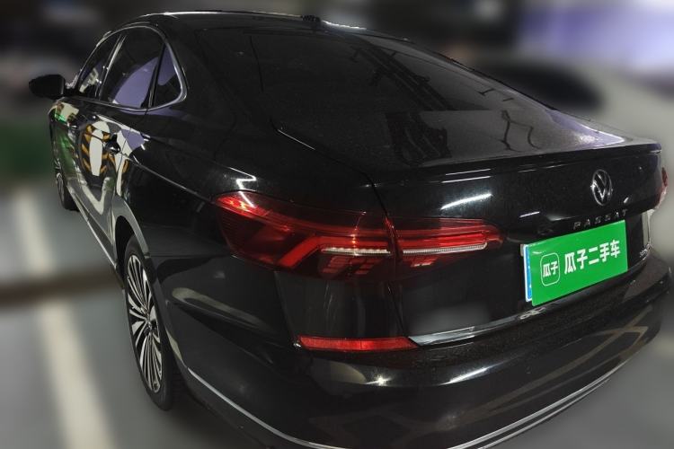 Used Volkswagen Passat 2020 Revised Version 330TSI Luxury Edition China VI Standard Rear Left 45 Deg