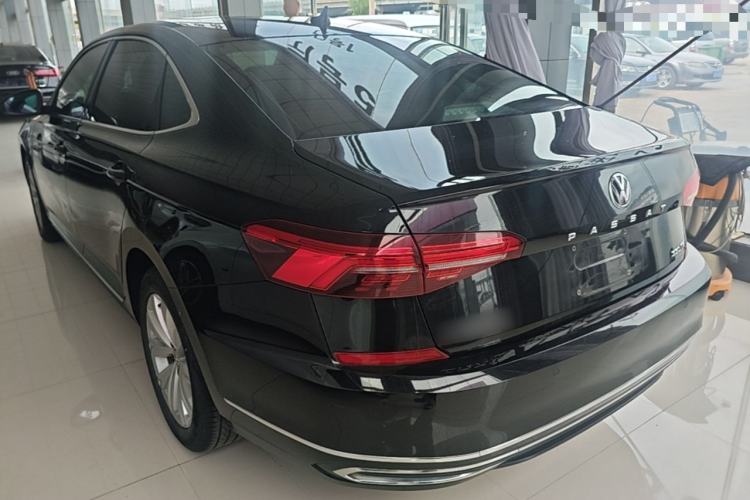 Used Volkswagen Passat 2020 330TSI Elite Edition China VI Rear Left 45 Deg