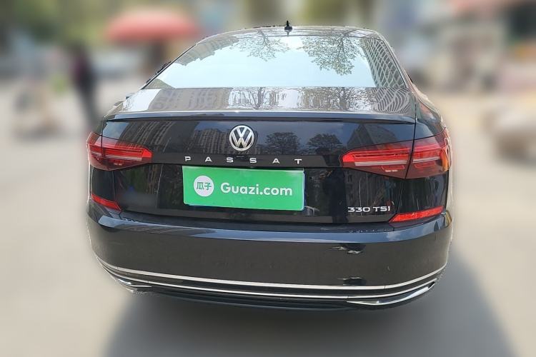 Used Volkswagen Passat 2020 330TSI Elite Edition China VI Rear