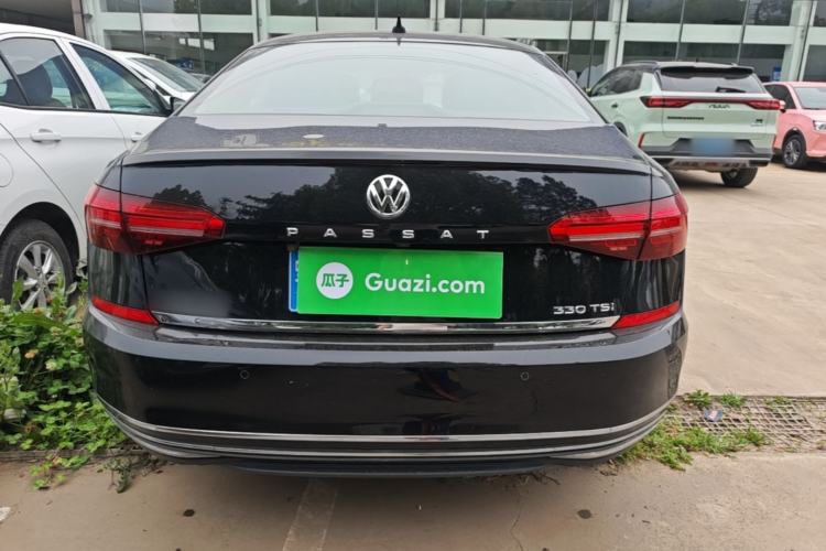 Used Volkswagen Passat 2020 330TSI Luxury Edition China VI Rear
