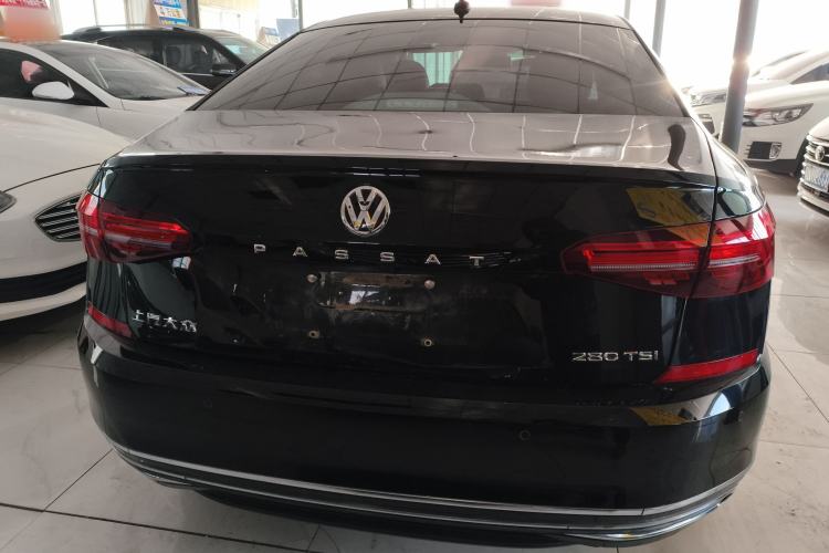 Used Volkswagen Passat 2020 Revised Version 280TSI Business Edition China VI Standard Rear