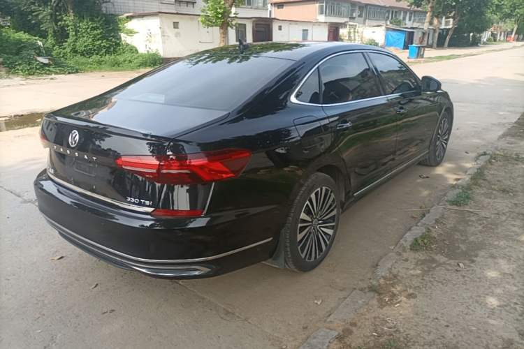 Used Volkswagen Passat 2020 330TSI Luxury Edition China VI Rear Right 45 Deg