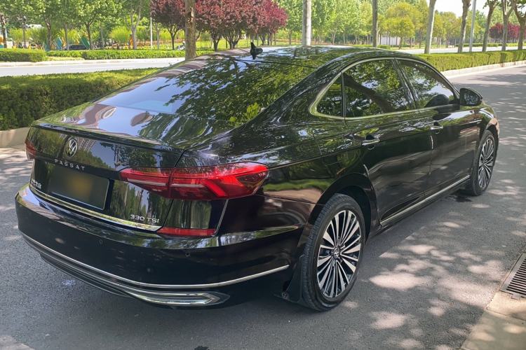Used Volkswagen Passat 2020 Revised Version 330TSI Luxury Edition China VI Standard Rear Right 45 Deg