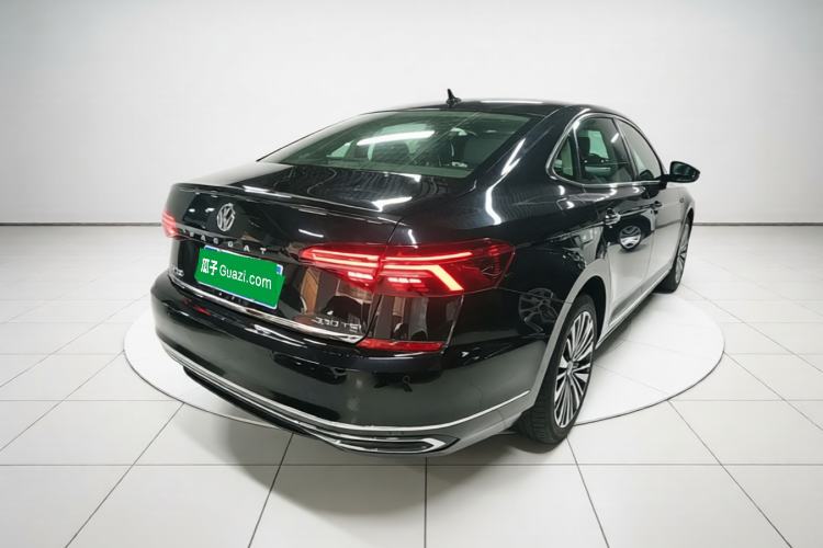 Used Volkswagen Passat 2020 330TSI Luxury Edition China VI Rear Right 45 Deg