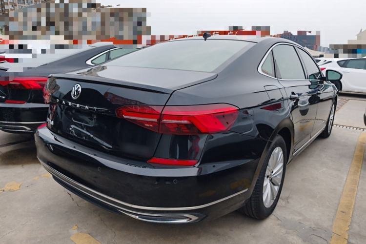 Used Volkswagen Passat 2020 330TSI Elite Edition China VI Rear Right 45 Deg