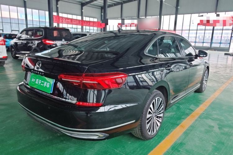 Used Volkswagen Passat 2020 Revised Version 330TSI Luxury Edition China VI Standard Rear Right 45 Deg