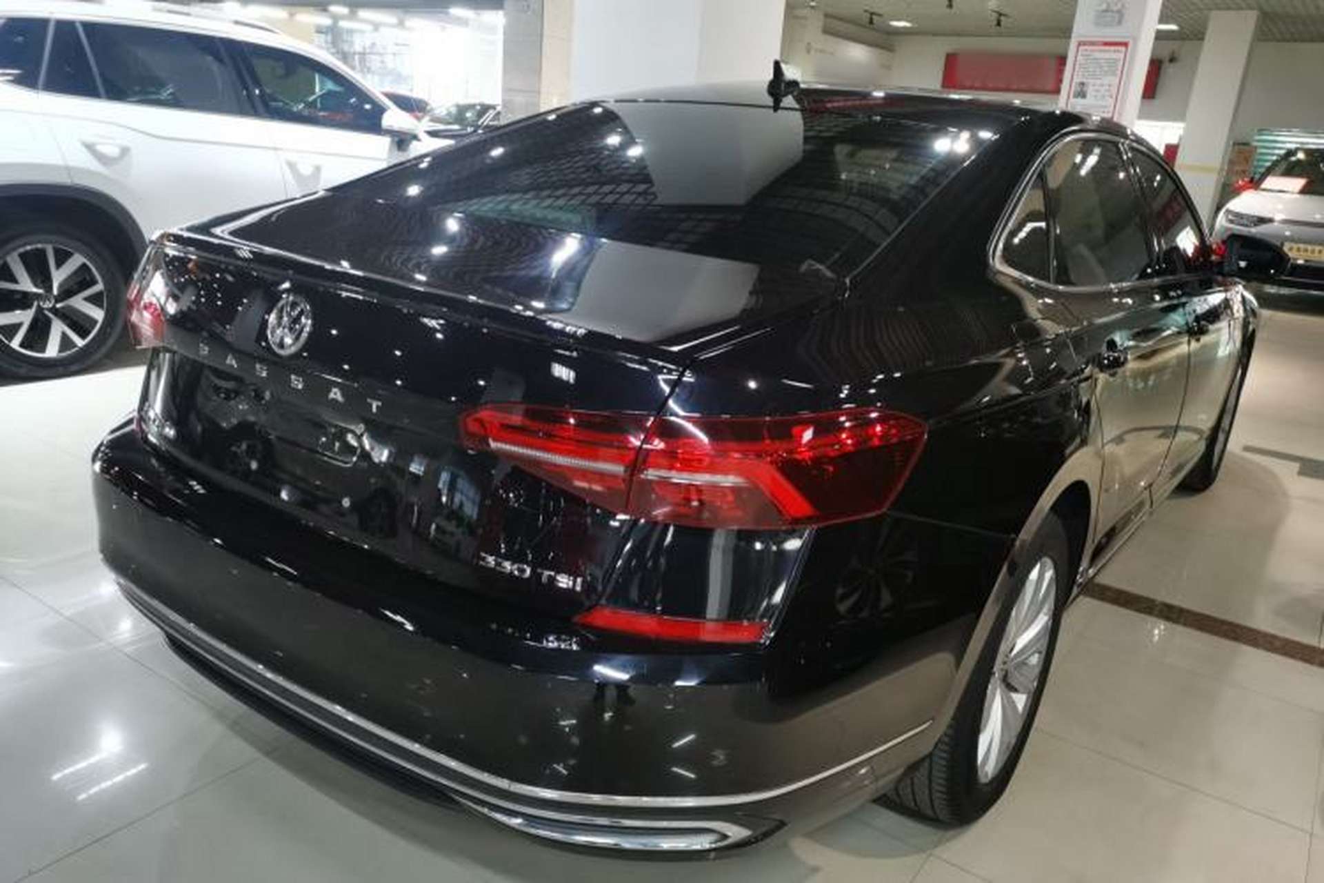 Used Volkswagen Passat 2020 330TSI Elite Edition China VI Rear Right 45 Deg