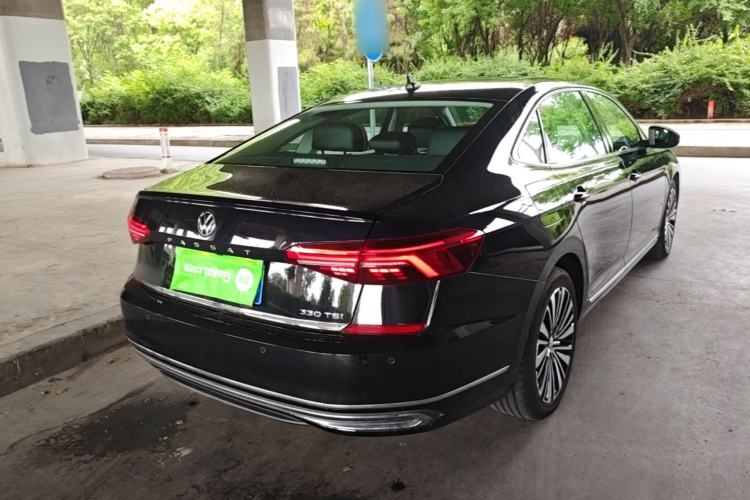 Used Volkswagen Passat 2020 330TSI Luxury Edition China VI Rear Right 45 Deg