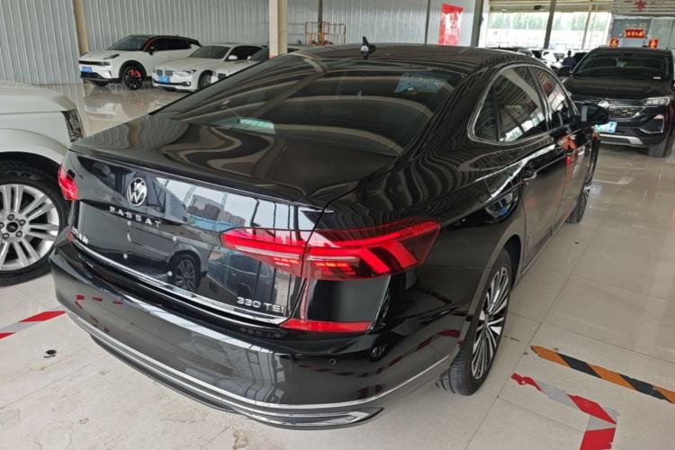 Used Volkswagen Passat 2020 Revised Version 330TSI Luxury Edition China VI Standard Rear Right 45 Deg