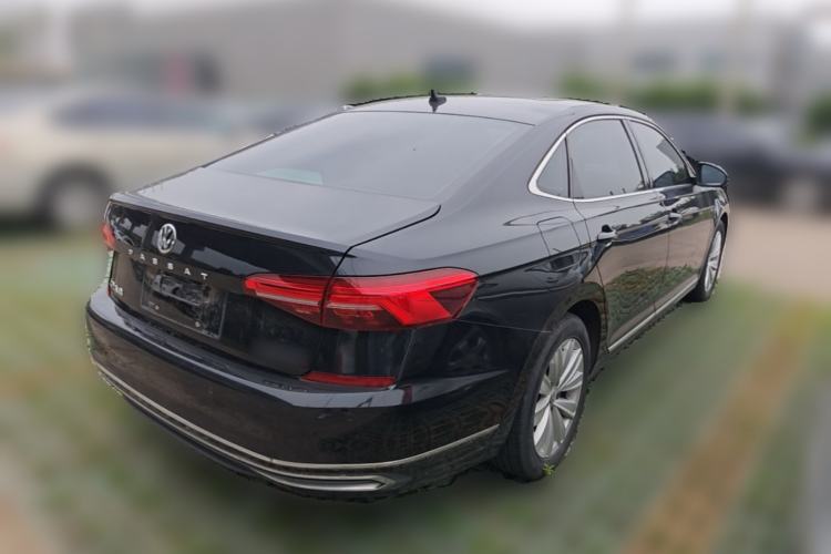 Used Volkswagen Passat 2020 330TSI Elite Edition China VI Rear Right 45 Deg