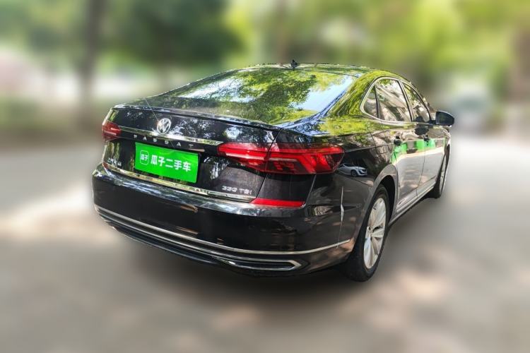 Used Volkswagen Passat 2020 330TSI Elite Edition China VI Rear Right 45 Deg