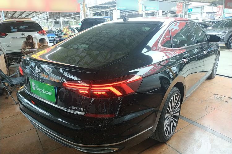 Used Volkswagen Passat 2020 Revised Version 330TSI Luxury Edition China VI Standard Rear Right 45 Deg