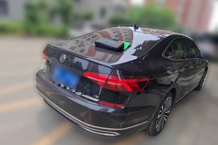 Used Volkswagen Passat 2020 Revised Version 330TSI Luxury Edition China VI Standard Rear Right 45 Deg
