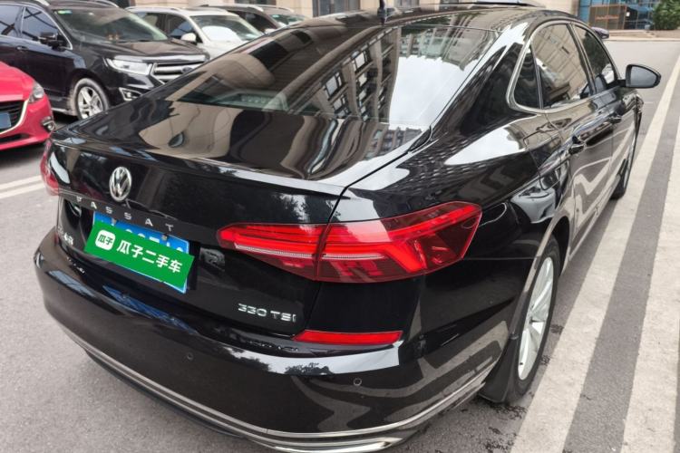 Used Volkswagen Passat 2020 330TSI Elite Edition China VI Rear Right 45 Deg