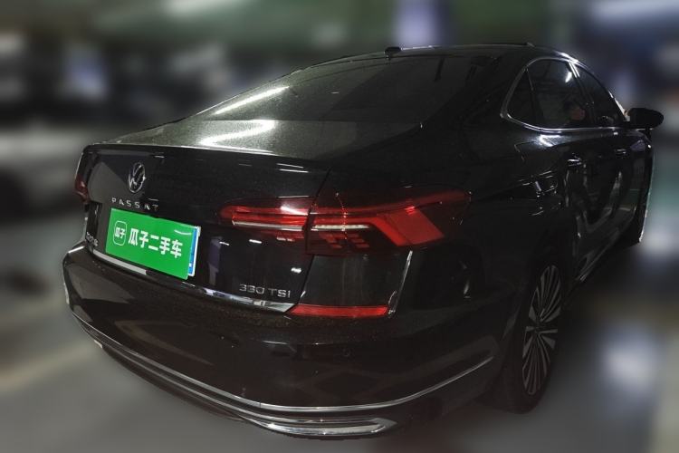 Used Volkswagen Passat 2020 Revised Version 330TSI Luxury Edition China VI Standard Rear Right 45 Deg