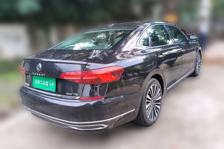 Used Volkswagen Passat 2020 Revised Version 330TSI Luxury Edition China VI Standard Rear Right 45 Deg