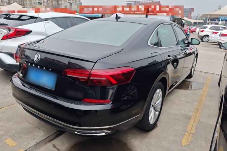 Used Volkswagen Passat 2020 330TSI Elite Edition China VI Rear Right 45 Deg
