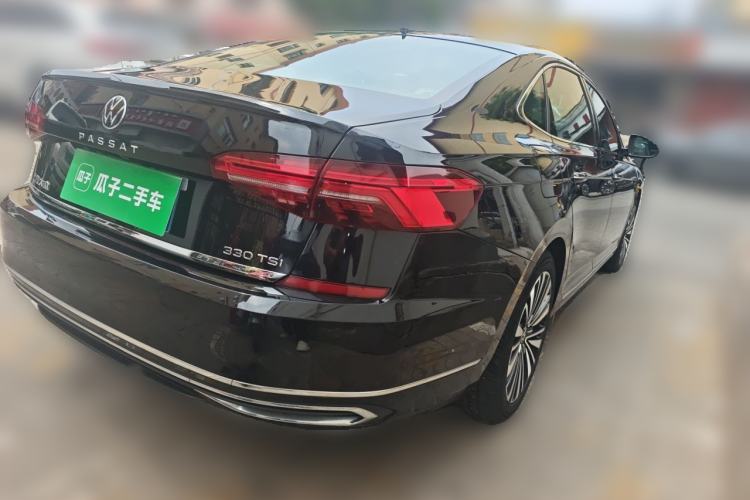 Used Volkswagen Passat 2020 Revised Version 330TSI Luxury Edition China VI Standard Rear Right 45 Deg
