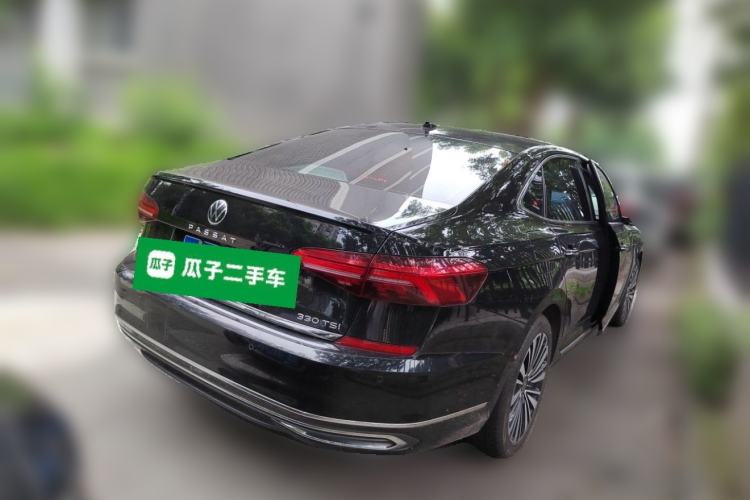 Used Volkswagen Passat 2020 Revised Version 330TSI Luxury Edition China VI Standard Rear Right 45 Deg