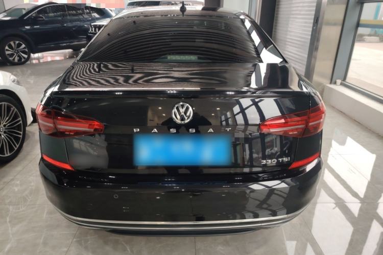 Used Volkswagen Passat 2020 330TSI Elite Edition China VI Rear