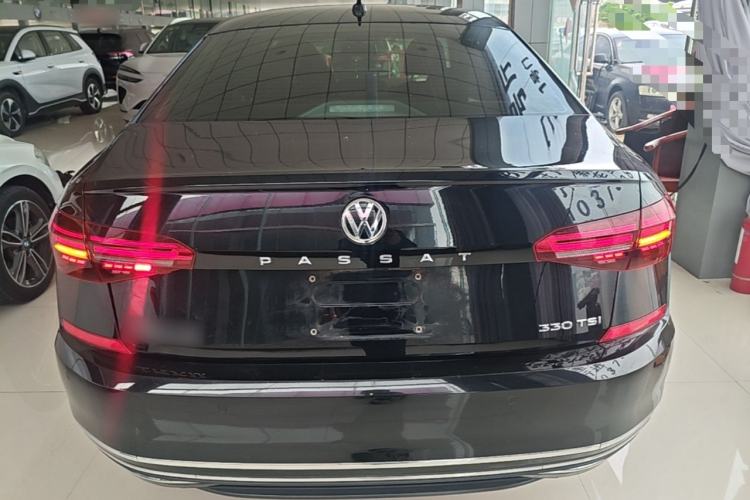 Used Volkswagen Passat 2020 330TSI Elite Edition China VI Rear
